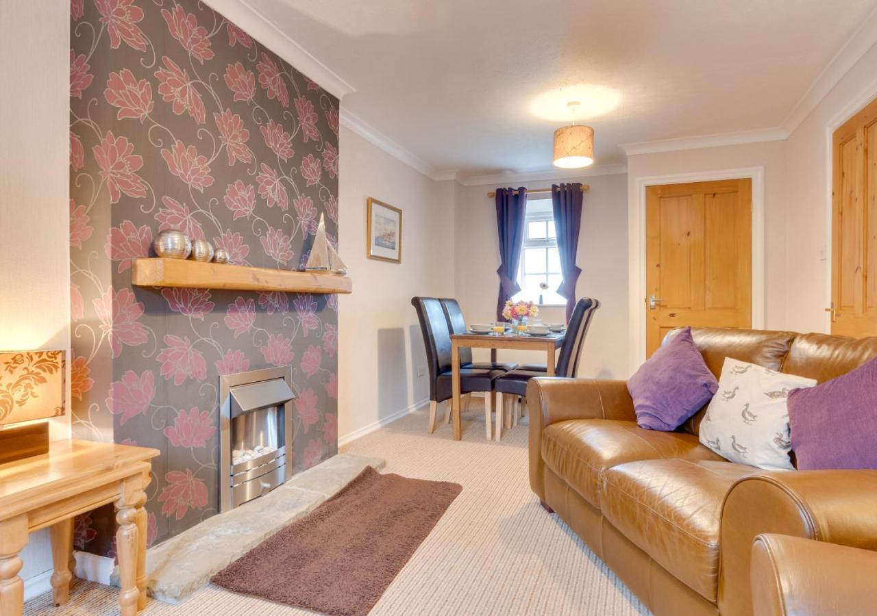 Smugglers Cove Cottage Ravenscar Eksteriør billede
